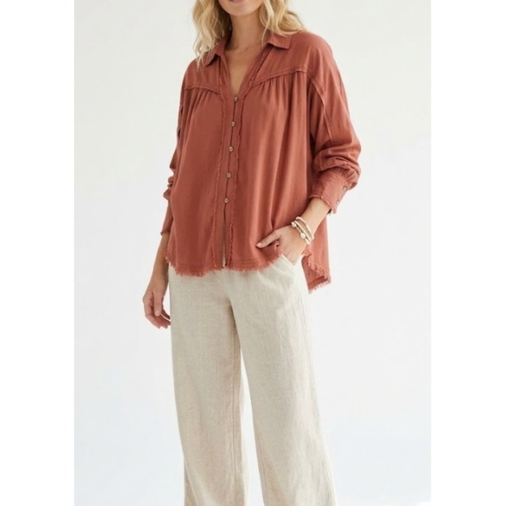 New Blu Pepper Button Down Blouse Large Rust Boho Raw Hem Rayon Vacation